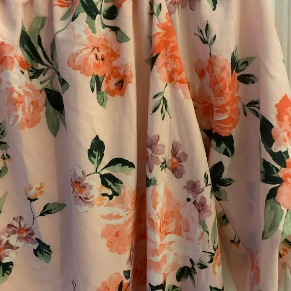 Pink Blush maternity off shoulder floral dress - Picture 3 of 6